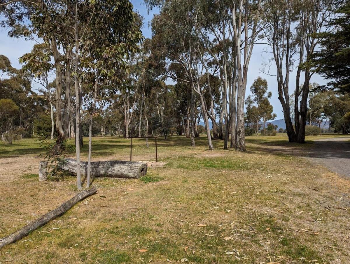 Tiny House 11 At Grampians Edge Villa Dadswells Bridge Buitenkant foto