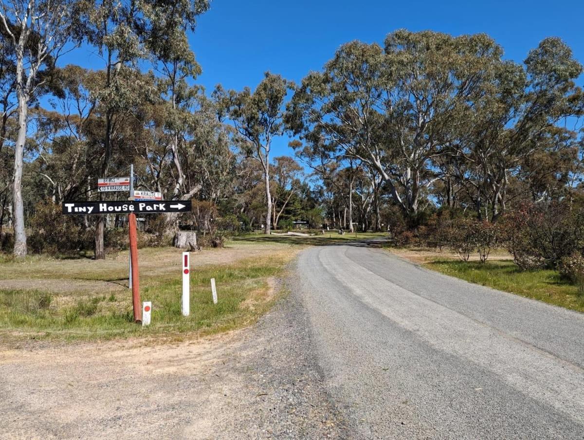 Tiny House 11 At Grampians Edge Villa Dadswells Bridge Buitenkant foto