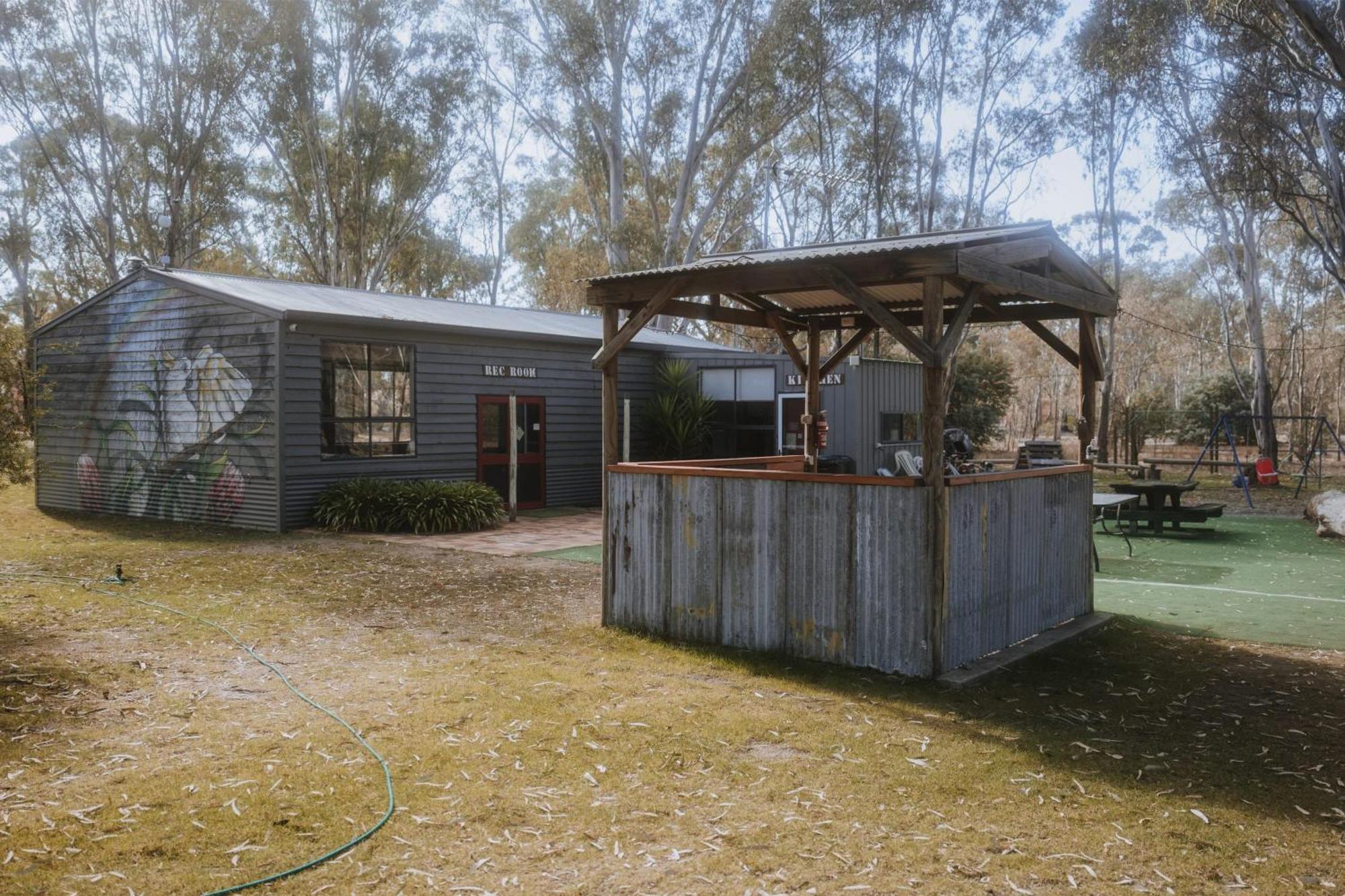 Tiny House 11 At Grampians Edge Villa Dadswells Bridge Buitenkant foto